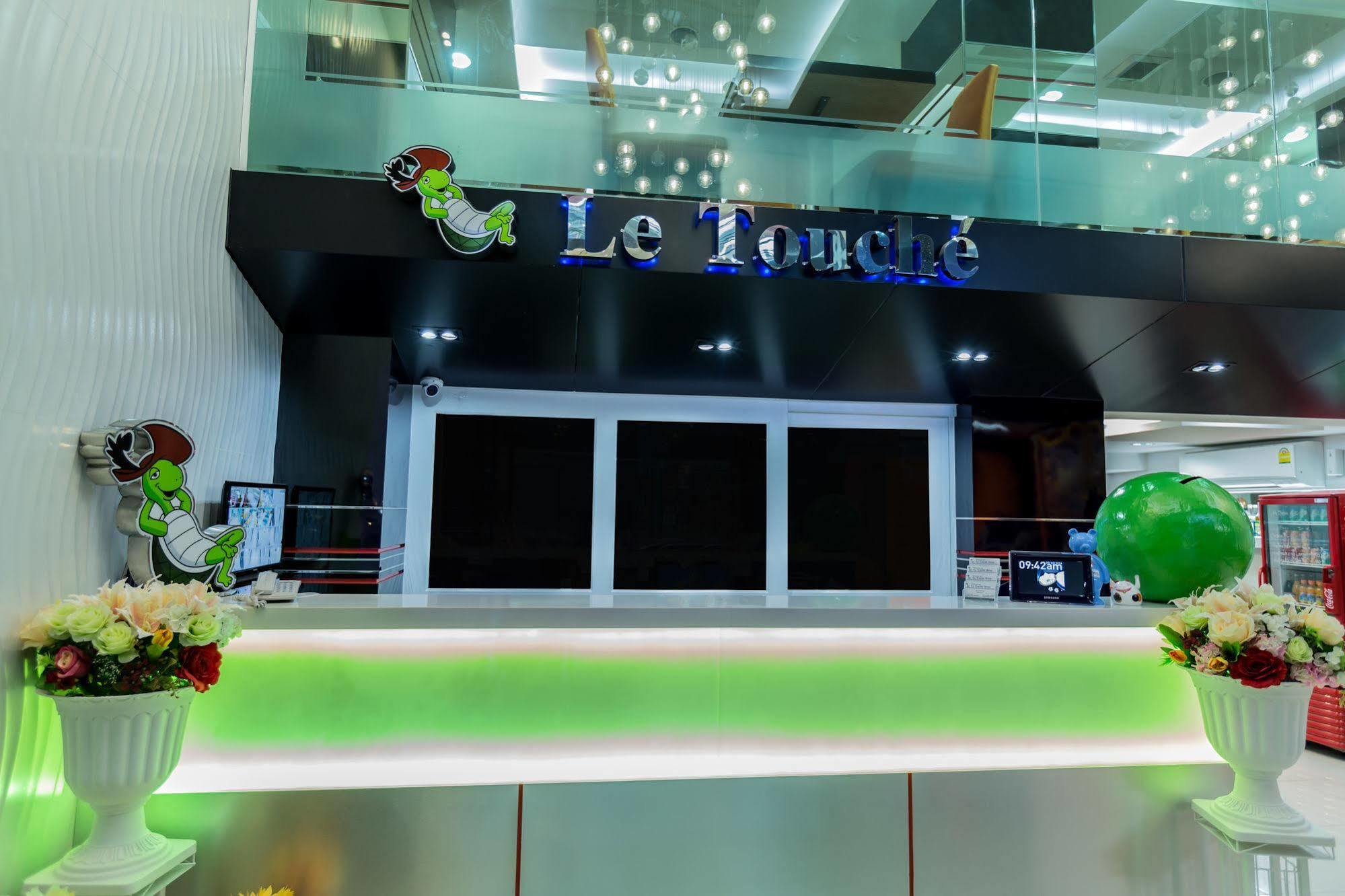 Le Touche Hotel Bangkok Exterior foto